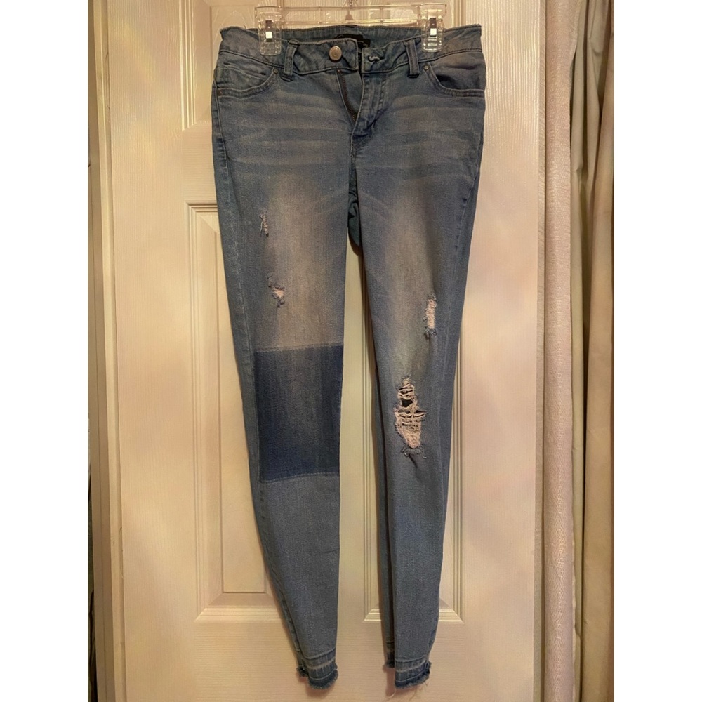 Ripped patch jeans